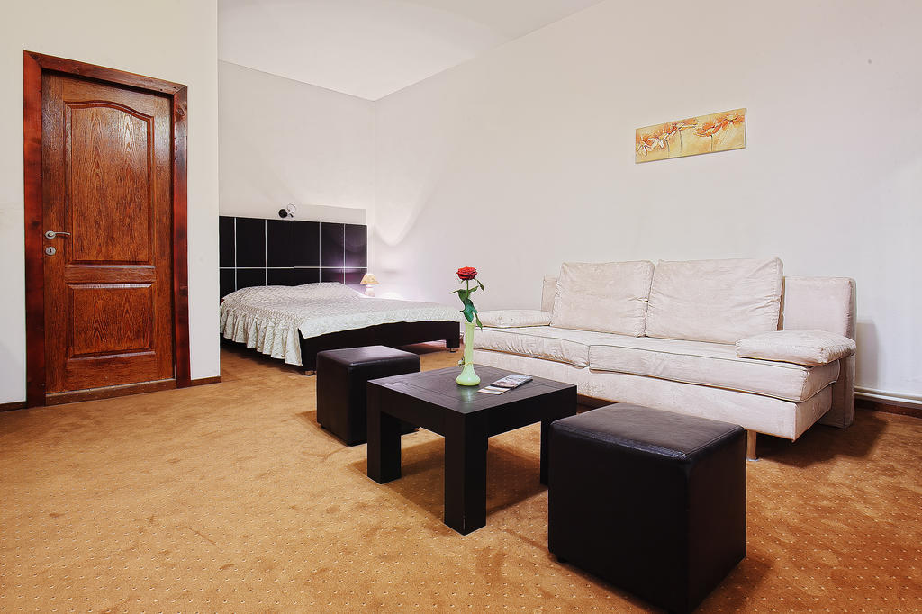 Casa Preturii Tirgu Lapus Quarto foto